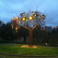 'Le lumier' arbre à lumière, 5m, réalisé à Oudon en 2015